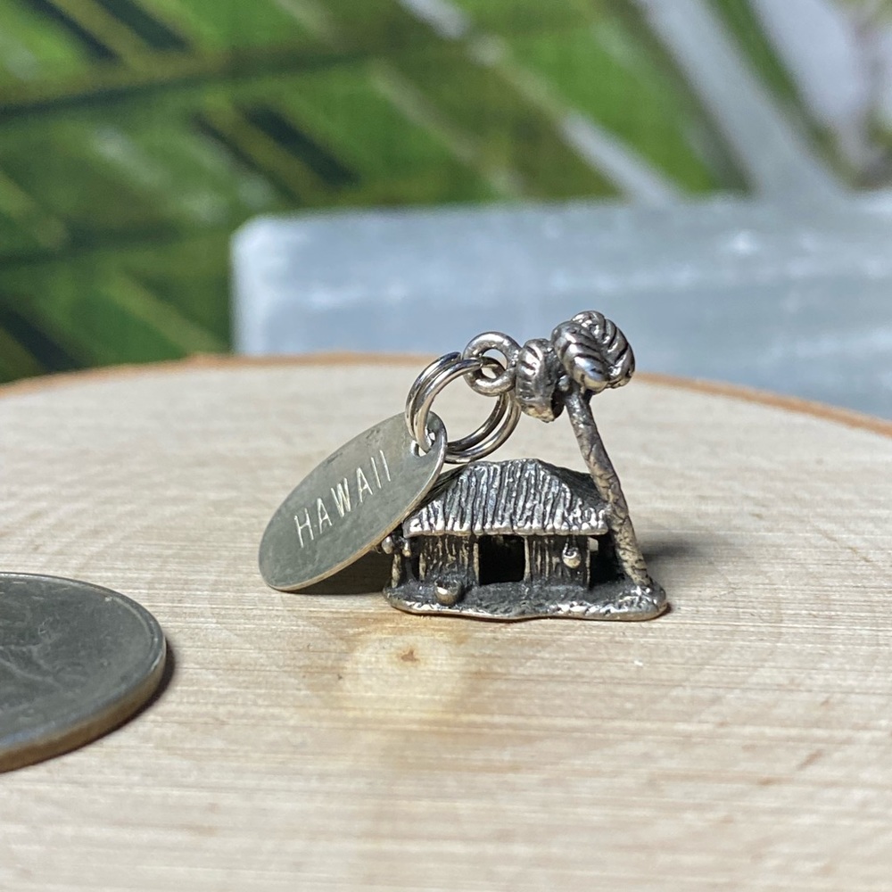 VTG| Sterling Silver Hawaii Charm 🏝🌺 - Picture 3 of 6